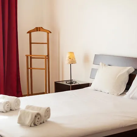 Casa De Sao Martinho T3 - By Smarthomes *