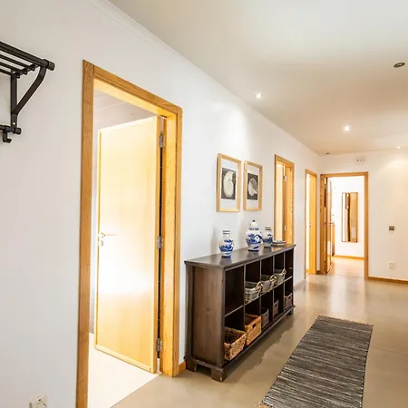 Casa De Sao Martinho T3 - By Smarthomes ساو مارتينهو دو بورتو