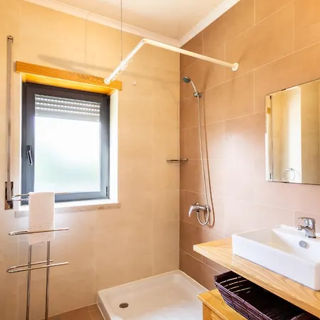 شقة Casa De Sao Martinho T3 - By Smarthomes *