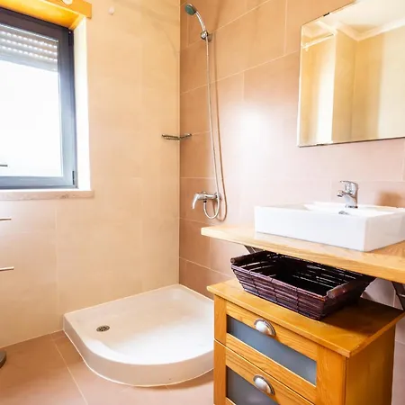 Casa De Sao Martinho T3 - By Smarthomes شقة ساو مارتينهو دو بورتو